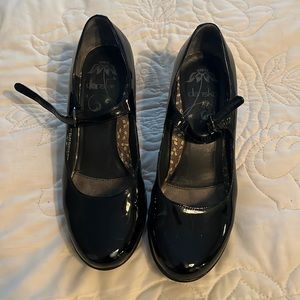 Black patent Mary Jane Dansko low heel